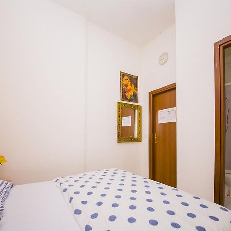 The Voice Of Roma Guesthouse Екстер'єр фото