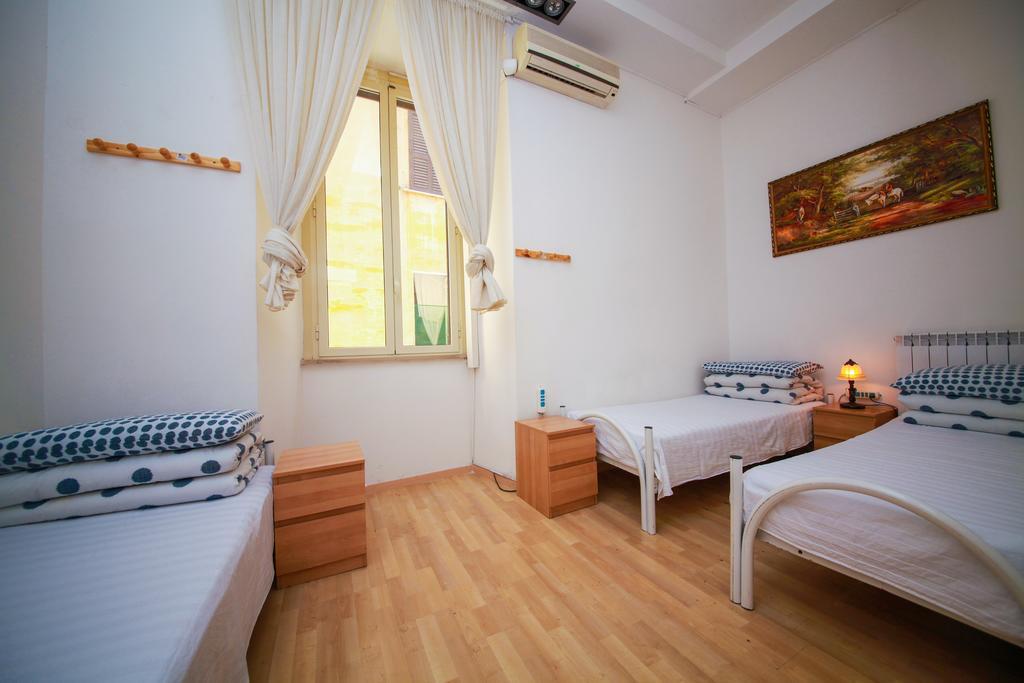 The Voice Of Roma Guesthouse Екстер'єр фото