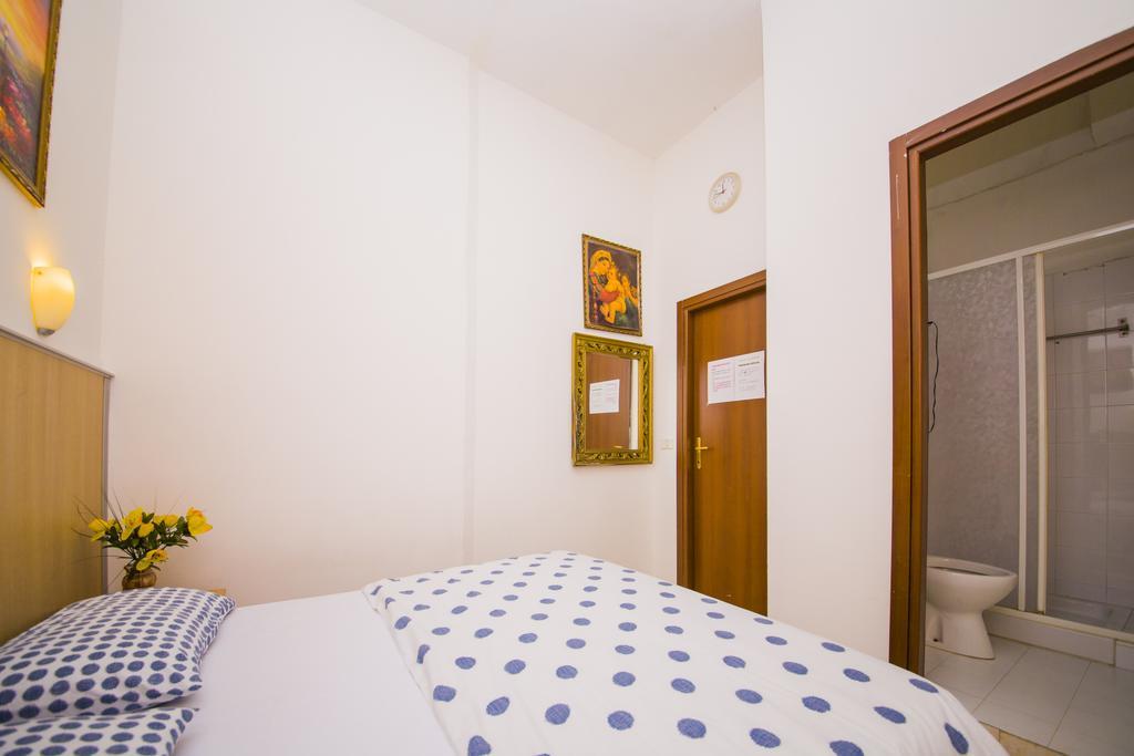 The Voice Of Roma Guesthouse Екстер'єр фото
